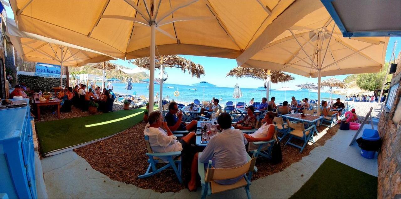 Lampi'S Dolphin Aparthotel Patmos Island Exterior photo