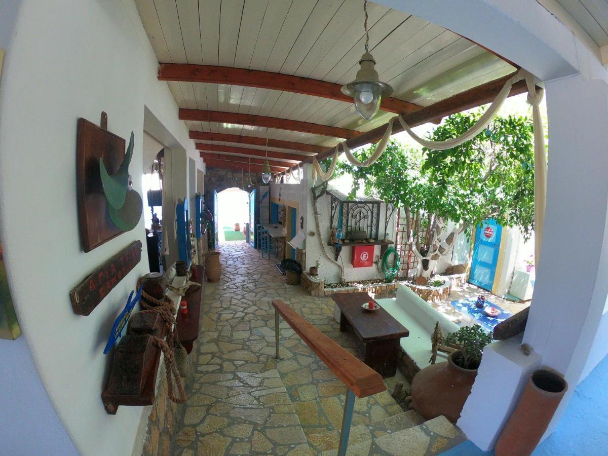 Lampi'S Dolphin Aparthotel Patmos Island Exterior photo