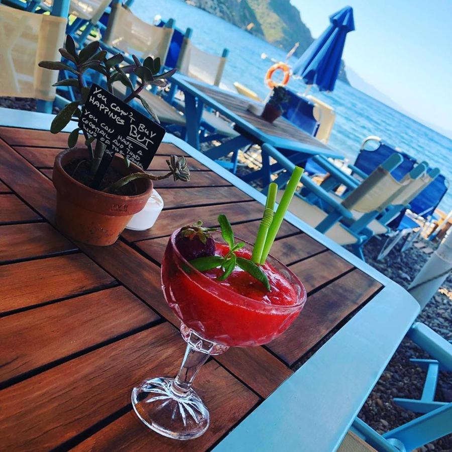Lampi'S Dolphin Aparthotel Patmos Island Exterior photo