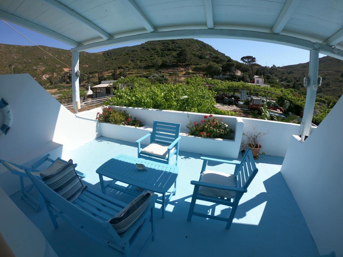 Lampi'S Dolphin Aparthotel Patmos Island Exterior photo